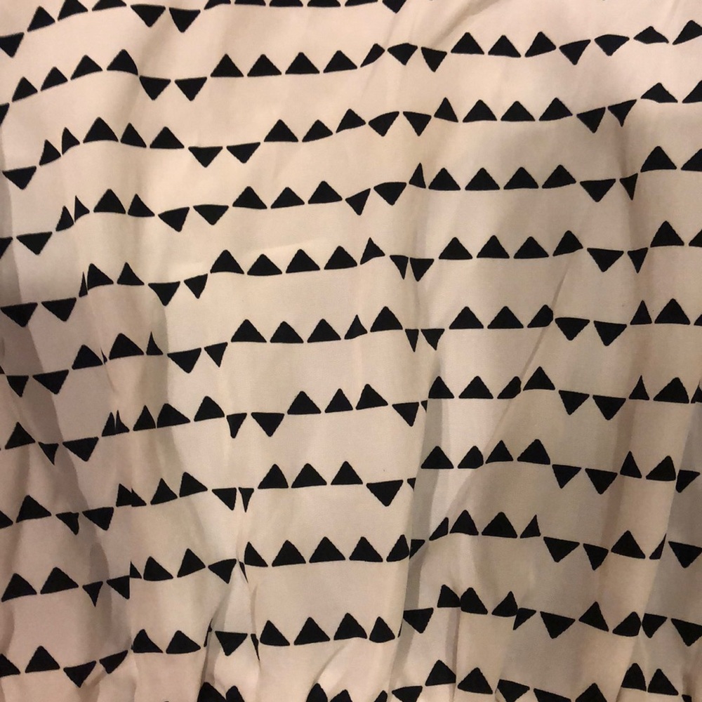 Dress - Picture 6 of 7